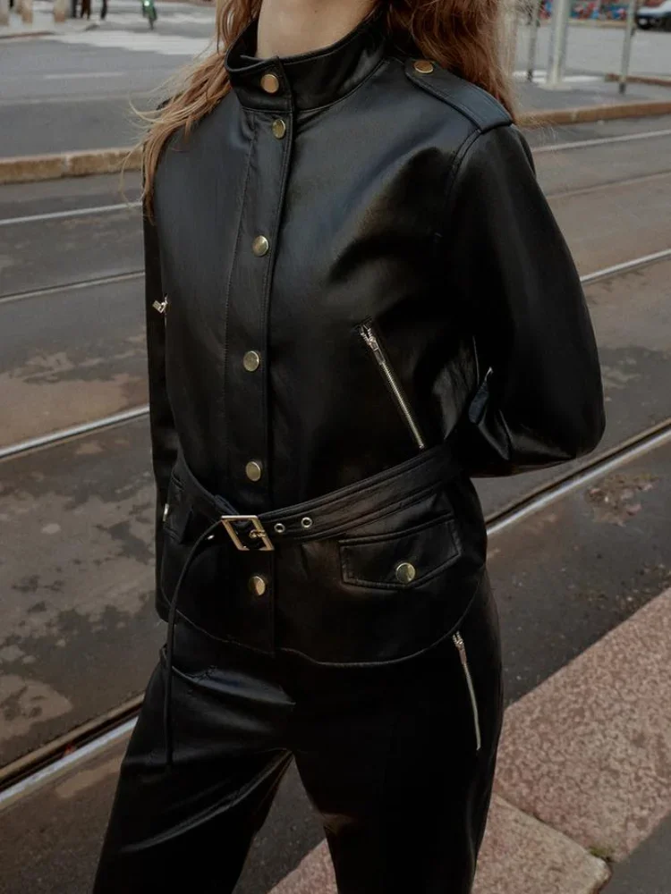 سترة نسائية كاجوال سوداء قصيرة من الجلد موضة بياقة واقفة وأكمام طويلة وسحاب وحزام فضفاض سترات نسائية يومية معطف عالي الشارع #2
