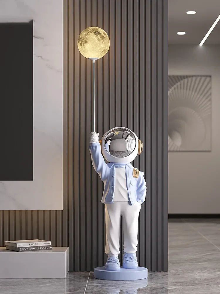 

Large Astronaut Home Decoration Sculptures Living Room TV Cabinet Ornaments Floor Lamp Statue Nordic Home Accessories Piggy Bank