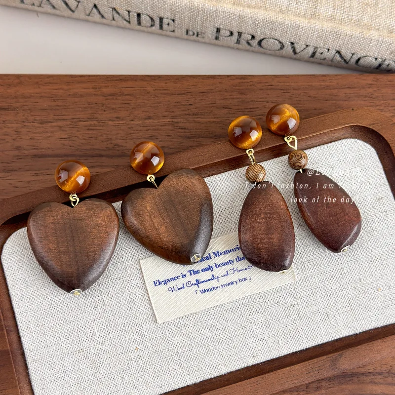 Geometric Wood Earrings for Women Fall Winter Fashion Unique Personality Lightweight Studs Premium Delicate Design Accessories