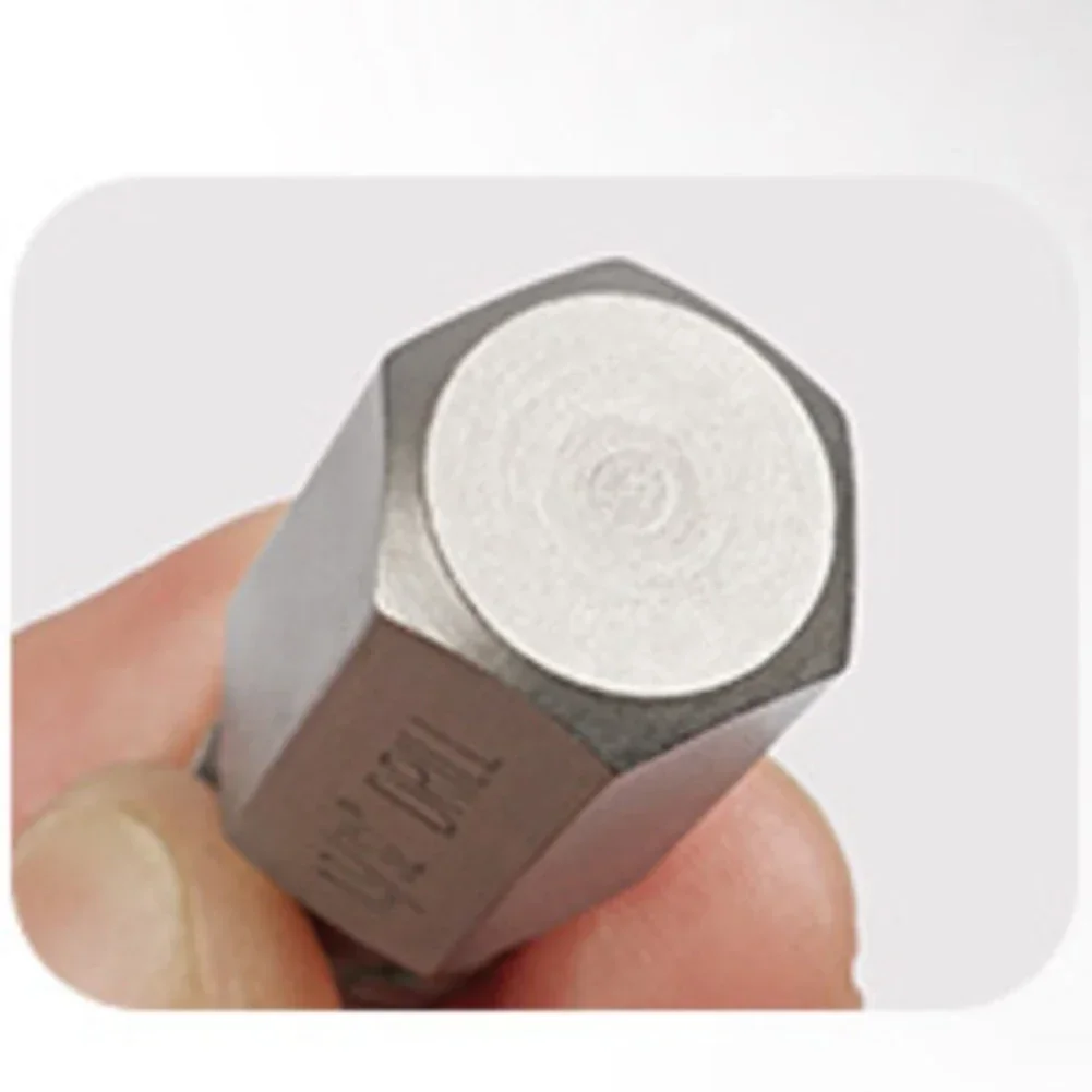 Juego de extractores de tornillos de 13 piezas para quitar pernos oxidados rotos, tornillos y tuercas que incluyen varios tamaños para una extracción rápida