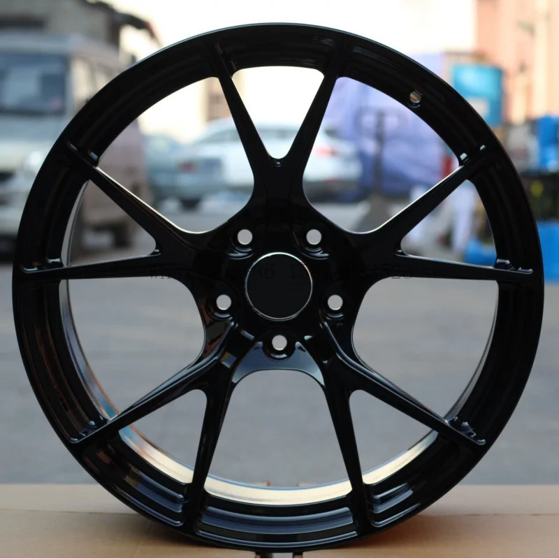 

Прямые поставки с завода 16-26 дюймов 6061 Кованые колеса, подходящие для различных моделей автомобилей