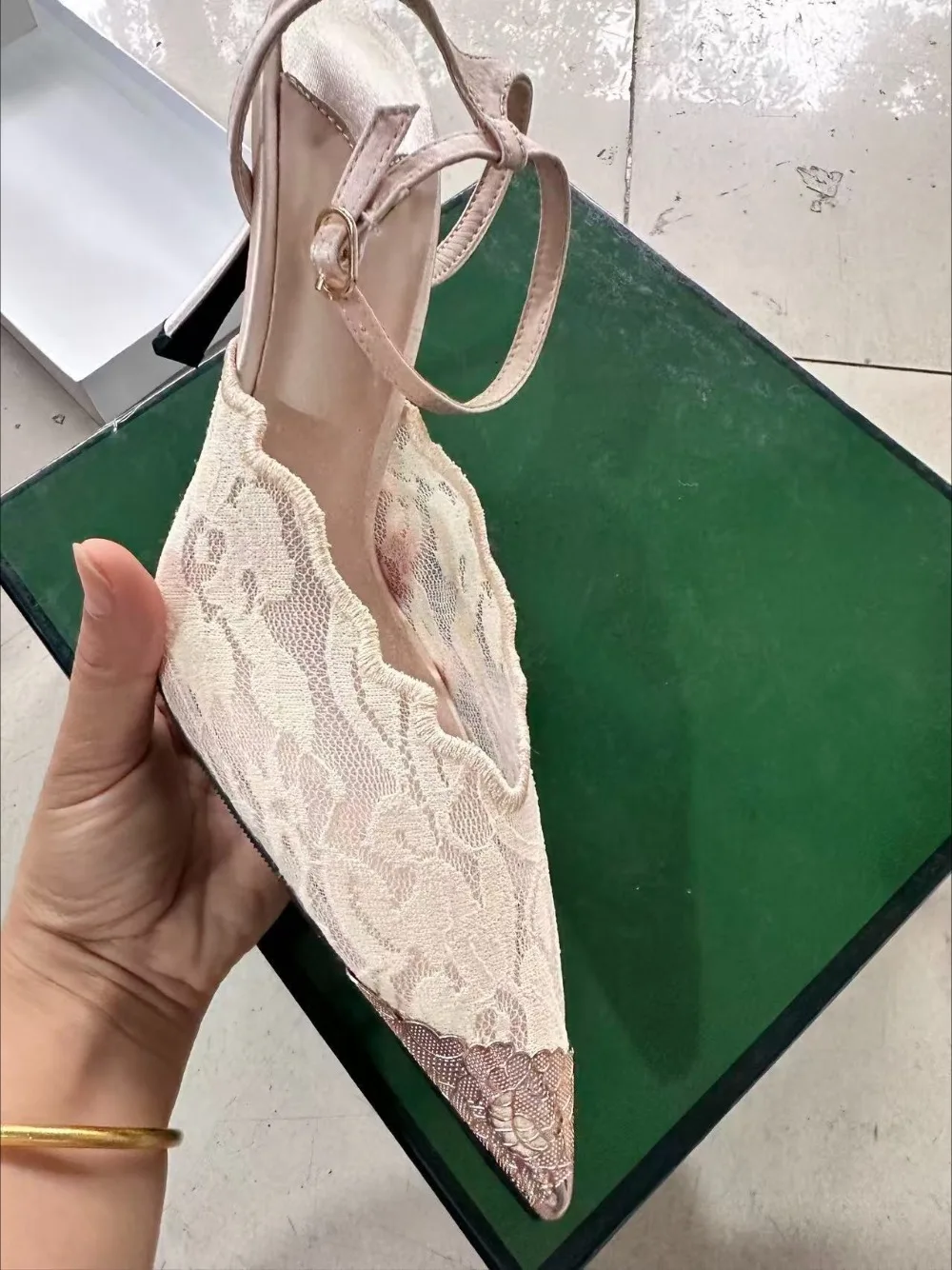 Aneikeh Elegant White Lace Slingback Stiletto Heels Pointed Toe Ankle Strap Buckle Sandals Wedding Party Ladies Dress Pumps