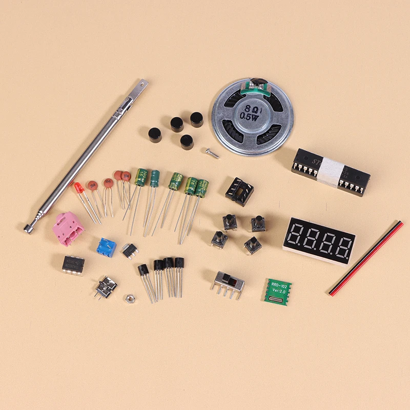 DIY FM Radio Electronic Kit Adjustable Frequency 87-108MHz Digital Display Soldering Project Practice Solder RDA5807S