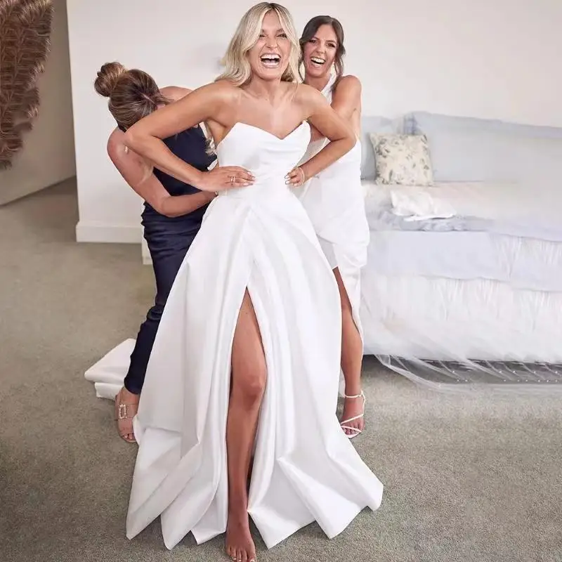 

VENSANAC Pleat Strapless Satin A Line Wedding Dress Side Slit Sweep Train Backless Bridal Gown
