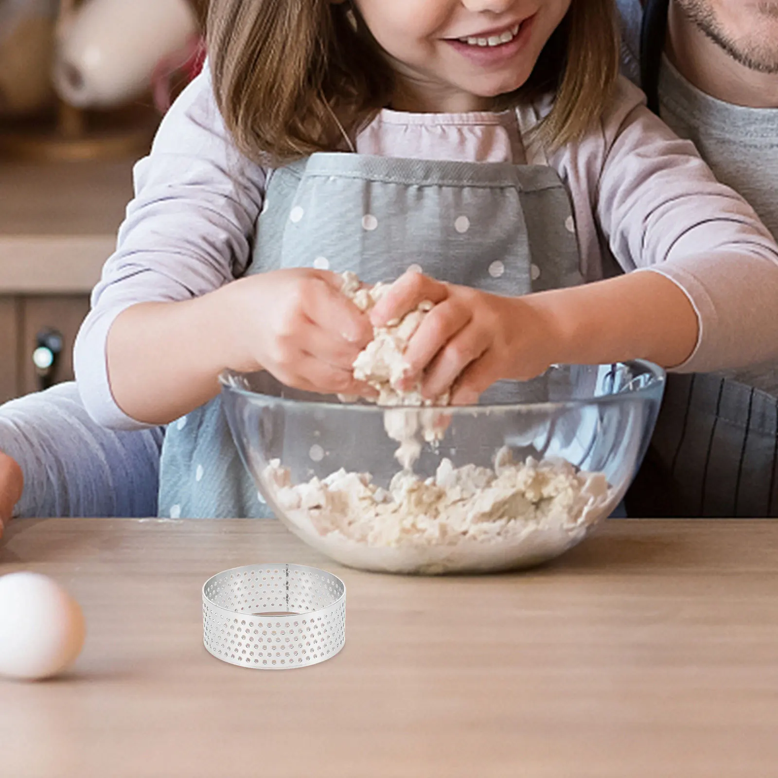 

4Pcs 1.97 Inch 5Cm Circle Cake Mold Stainless Steel Tart Rings for Baking French Tarts Crispy Crusts Dessert Rings Set