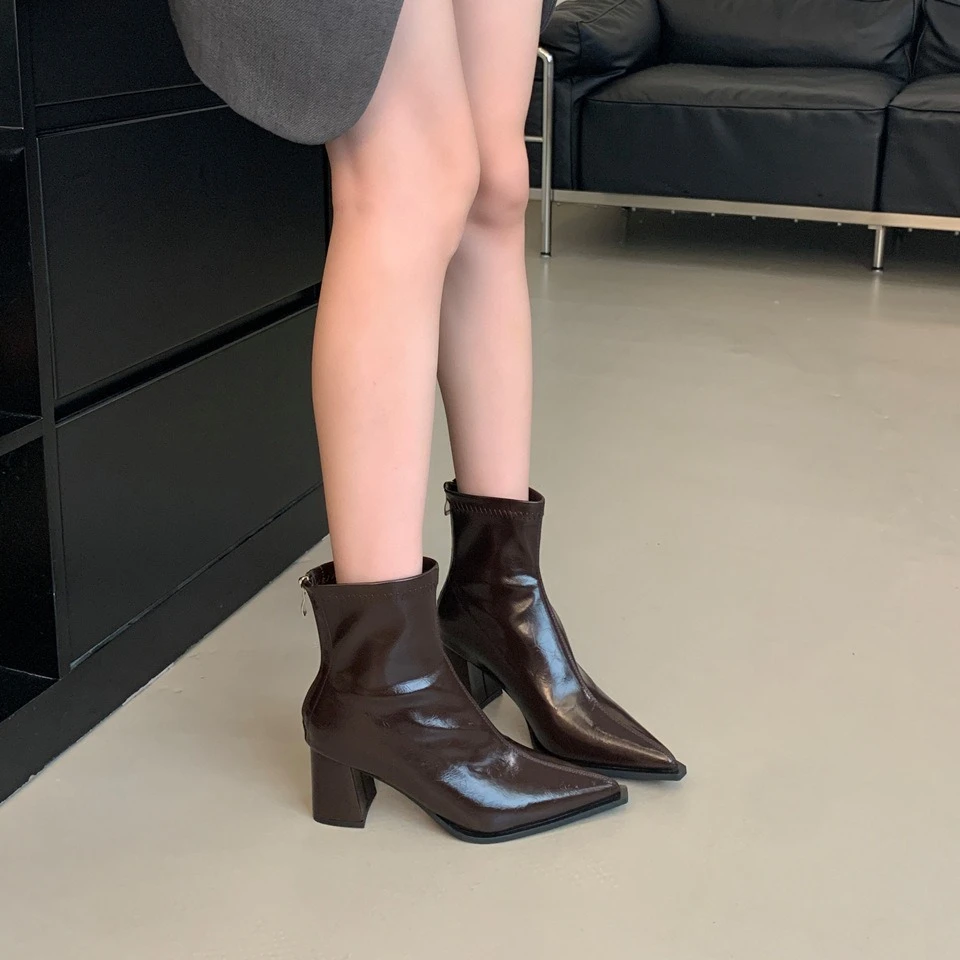 Women's Fashion Poi… - image