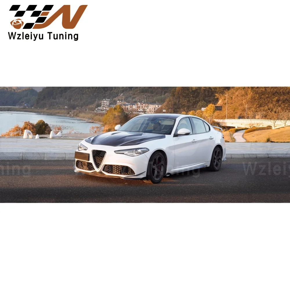 RBT Style Carbon Fiber Front Hood Bonnet Fit For Alfa Romeu Giulia 17-24 High Quality Fitment