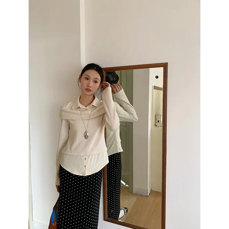 Japanese and Korean Casual Temperament Elegant Design Fake Two-piece One-word Shoulder Shirt Splicing Knitted Shirt