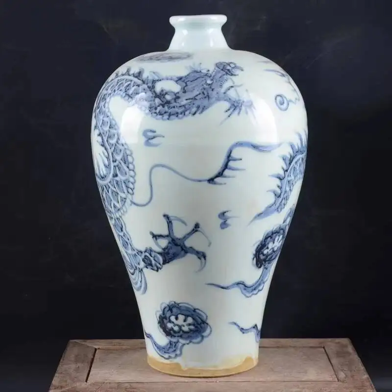 Chinese Yuan Blue And White Porcelain Vase With Dragon Pattern 10.5Inch