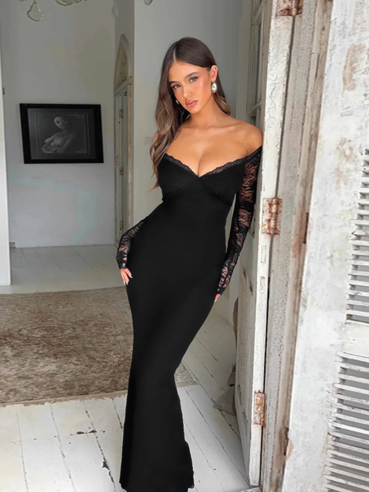 

One Shoulder Patchwork Lace Dress Women's Off-shoulder Stitching Lace Dress
