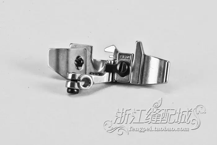 Overlock Sewing Machine 747 Sewing Machine Package Slotted Four Lines Presser Foot For Sewing Machine Pressure M700