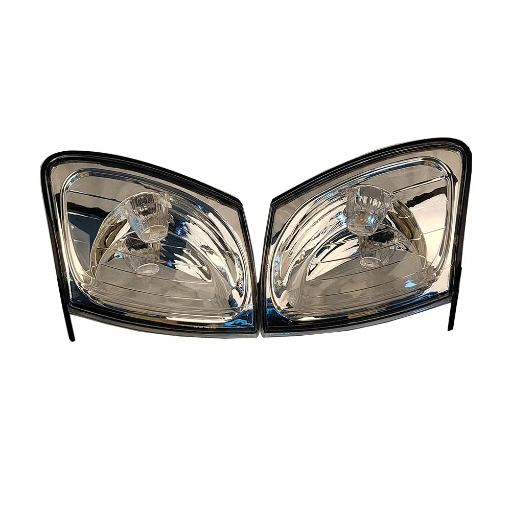 A Pair Front Turn Signal Light For Toyota TOWNACE LITEACE NOAH