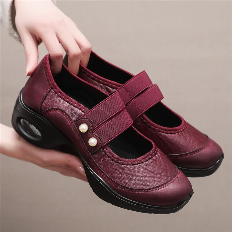 Dance Comfortable Air Cushion Walking Shoes New Style 2023 Spring Mom Pumps for Squafor Elderly Women