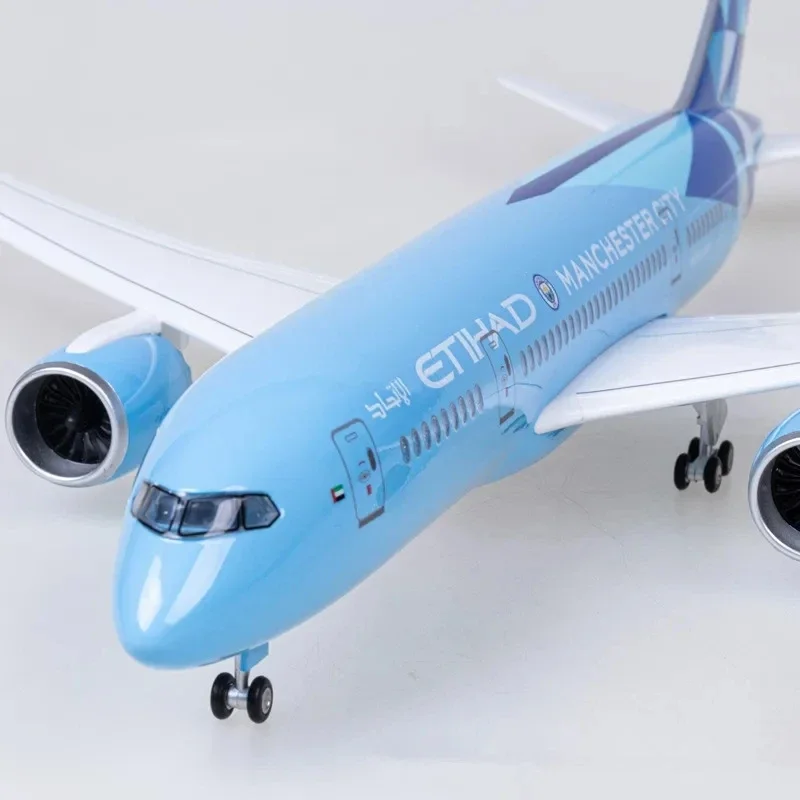 

Scale Diecast Model 43CM 1:130 Etihad Airways Boeing 787 Manchester City livery Resin Airplane Airbus Collection Display Gifts