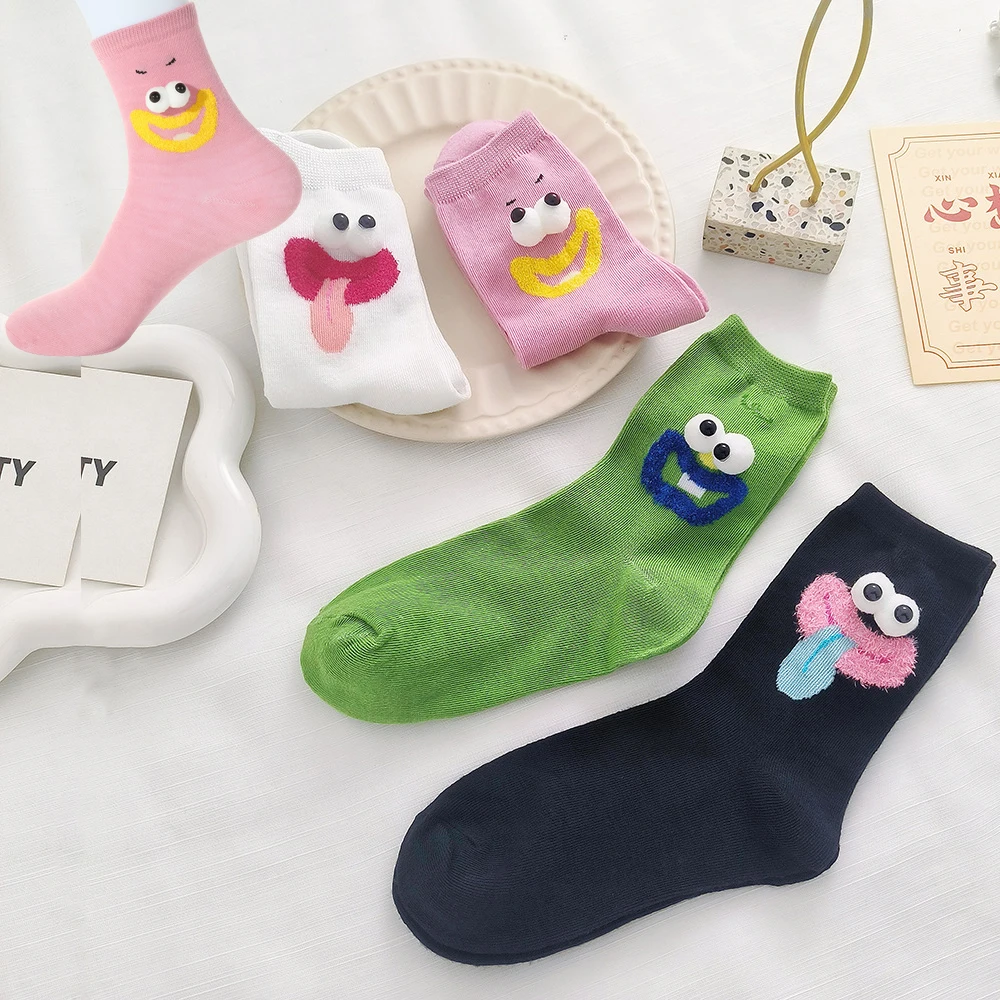 Lustige hässliche süße Wurstmund große Augen dehnbare Zungensocken Kawaii Monster Tier 3D Cartoon Socken für Freunde Paar Unisex