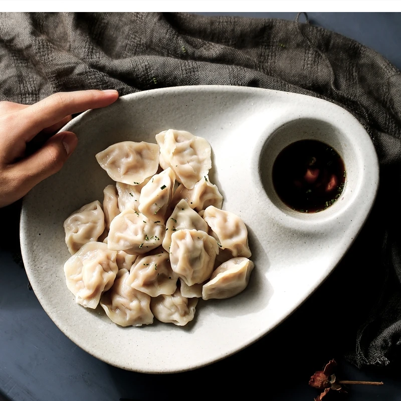 

Керамическая тарелка для пельменей и уксуса в японском стиле, бытовой холодный ресторан, нерегулярная подplatter