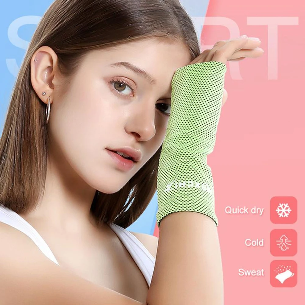 1Pair Summer Ice Silk Cooling Wristband Sweatbands Sports Hand Sweat Band Wrist Wrap Bands For Women Gym Yoga Volleyball Sports