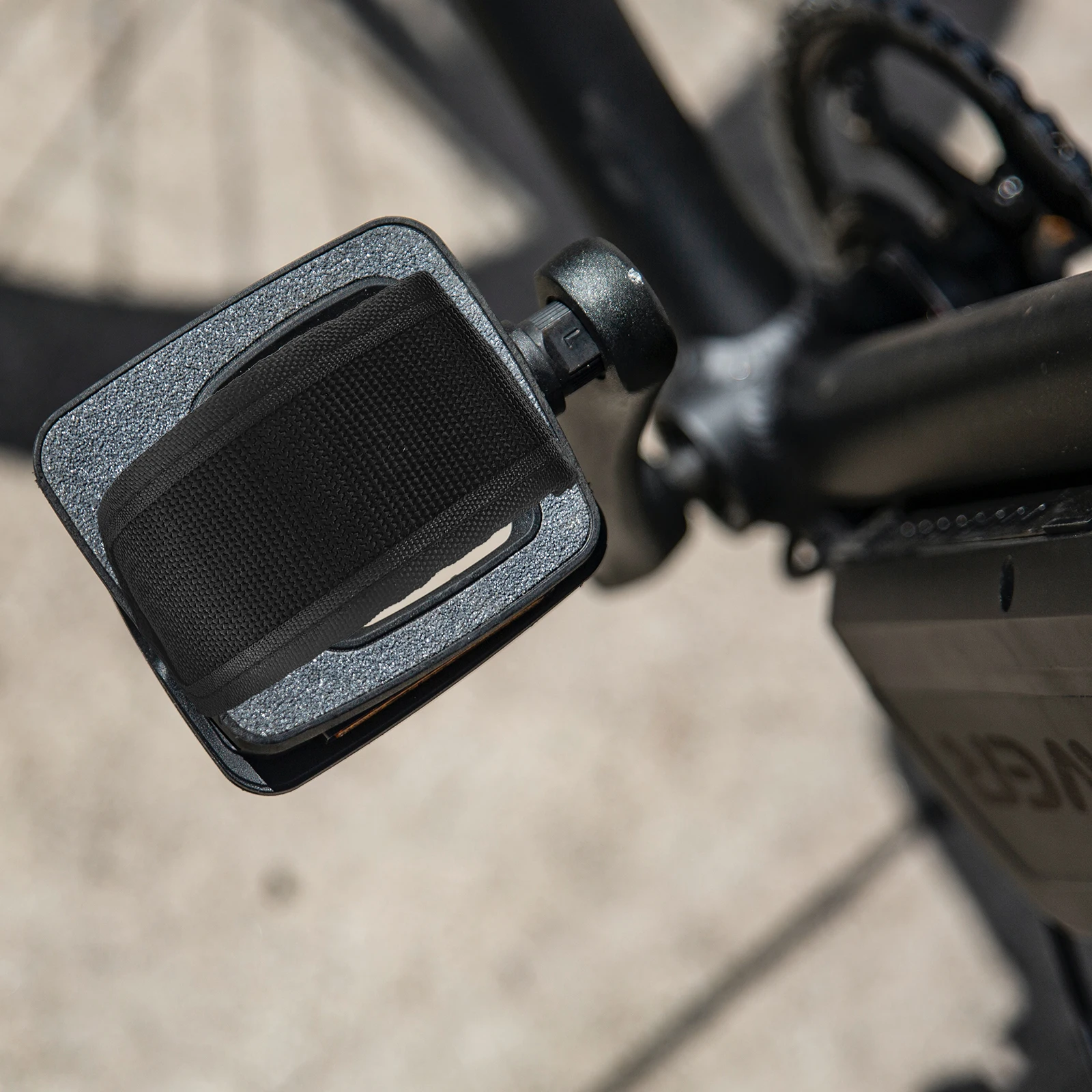 

1Pair Bike Pedal Straps Adjustable Durable Footrest Strap for Cycling Bicycles Accessories Nylon Toe Sticky Strap