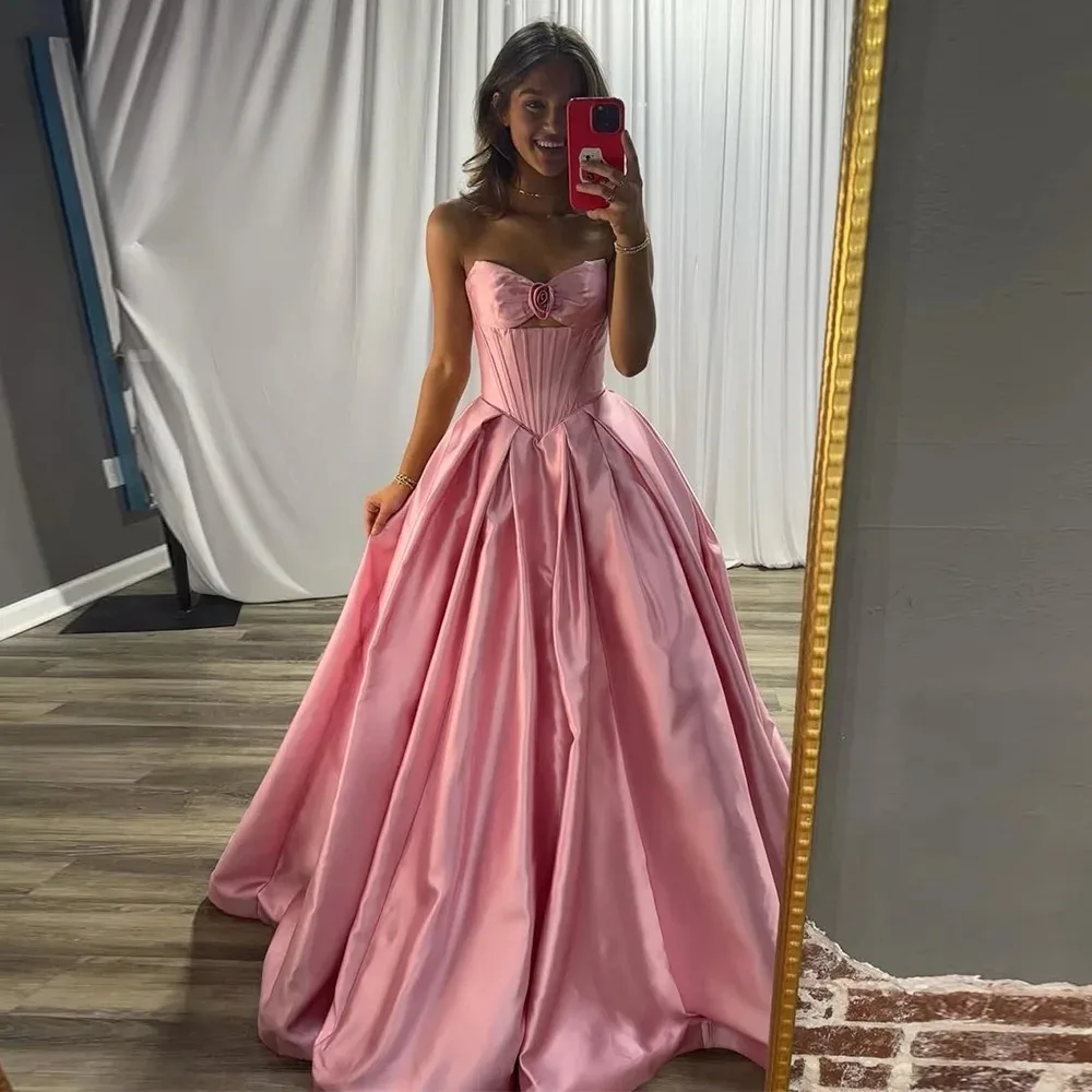 Customized Saudi Arabia Sweetheart Satin Party Dress 2026 A-Line Prom Evening Dresses Sexy Night Cocktail Prom Gown