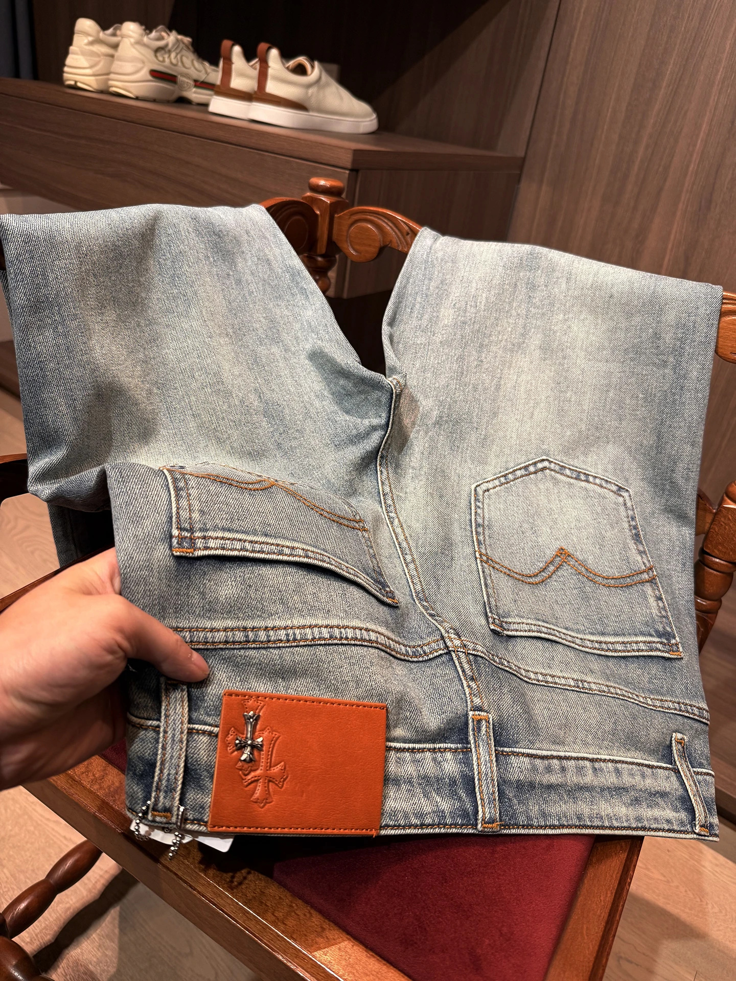 

Мужские джинсы Perfect Fit: прямые, облегающие, из эластичного хлопка, легкие, комфортные, дышащие, стрейчевые, весна-лето