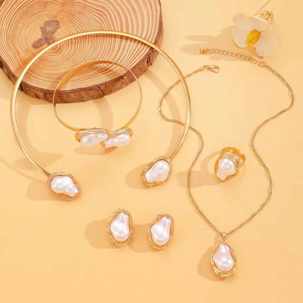 5pcs/set New Imitation Pearl Pearl Set Punk Style Elegant Clavicle Jewelry Set Open Torques Vintage Choker Set Women Jewelry