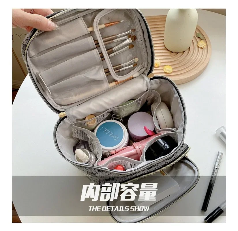 Sanrio Makeup Pouch Hello Kitty Cosmetic Bag Fresh Canvas Portable Mommy Bag Oxford Storage Case Purse Kawaii Box
