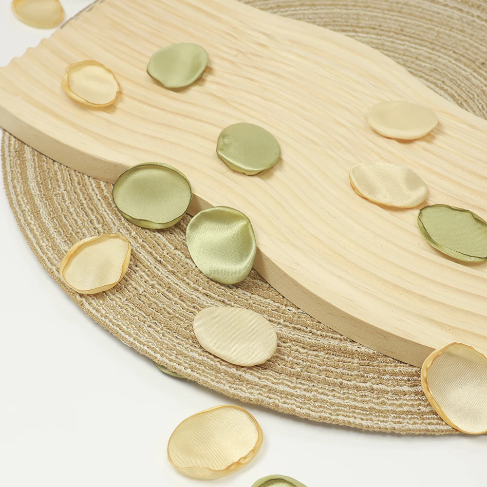 

100pcs Decoration Rose Petals Bride to Be Rose Petals Artifical Flowers Marriage Table Flower Petals Wedding