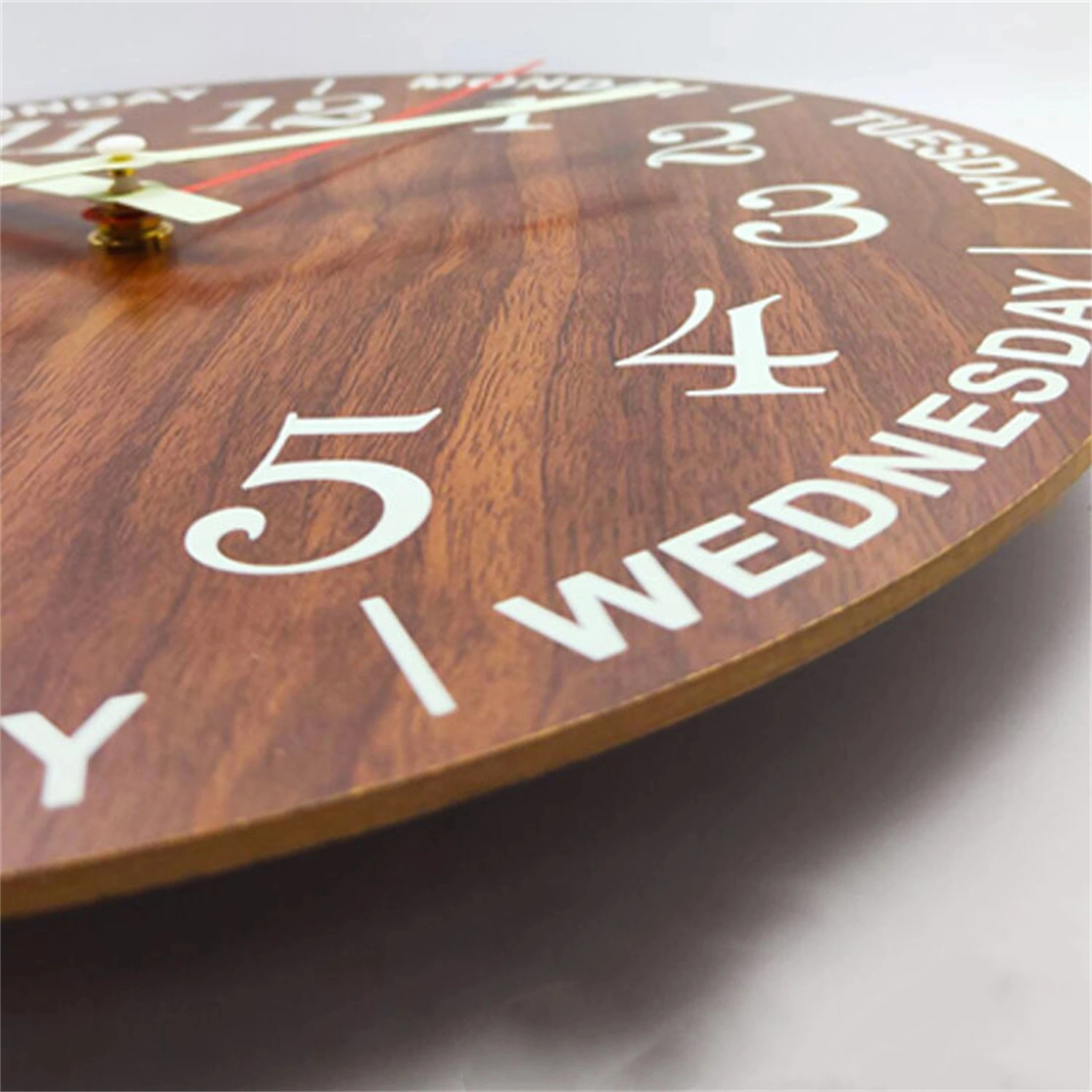 ساعة حائط مضيئة مقاس 12 بوصة، ضوء صامت من الخشب في الليل المظلم، عدد كبير، ساعة حائط عصرية غير موقوتة مع ضوء ليلي