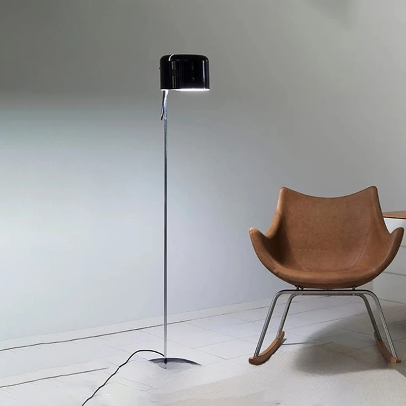플로어 램프 디자이너 심플하고 모던한 라이트 럭셔리 거실 침실 서재 독서등