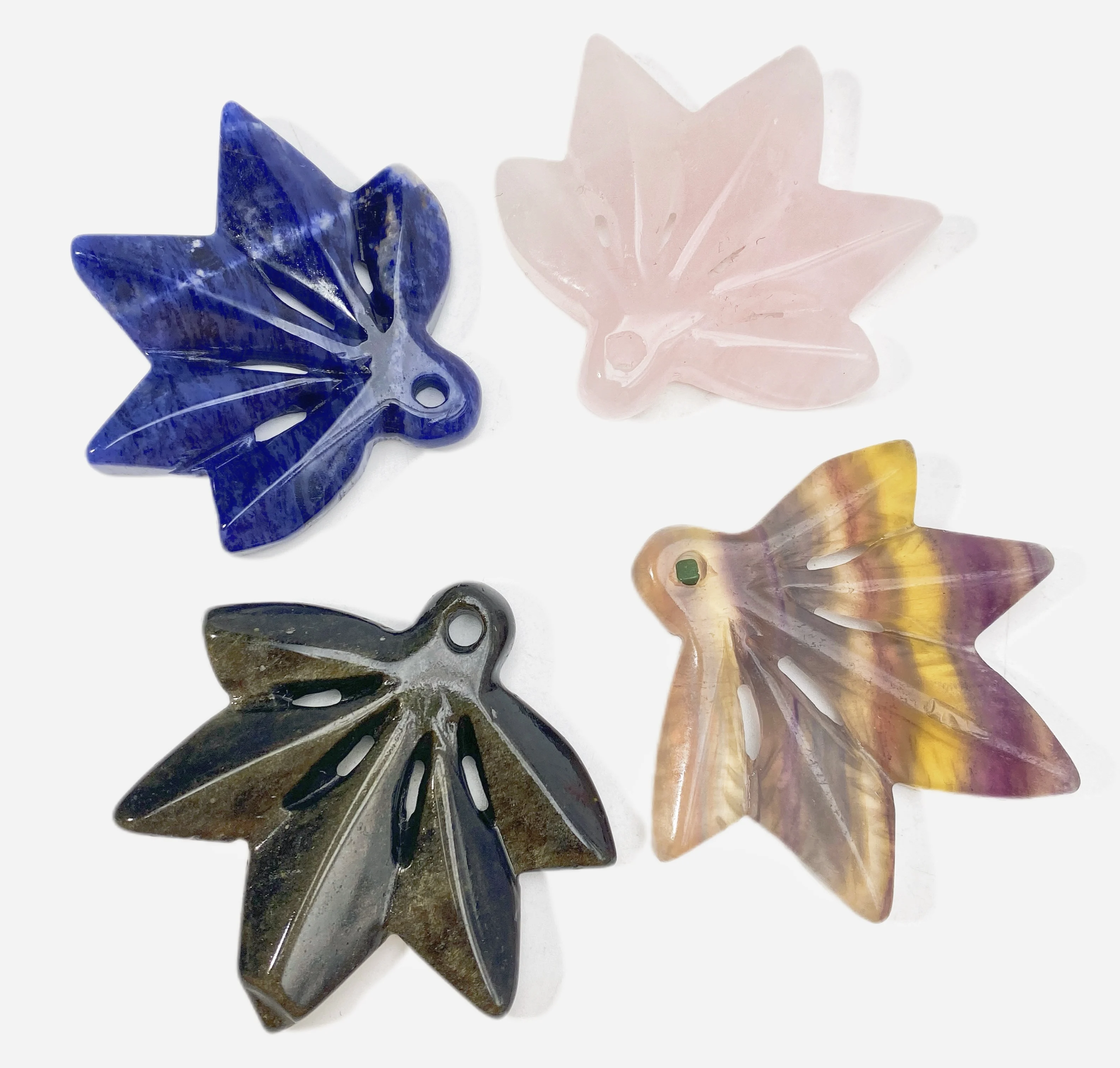 Random 1PC Natural Multimaterial Maple Leaf Carving,Gifts For Friends And Family,Stone Collections,Home Decor,DIY Decorations