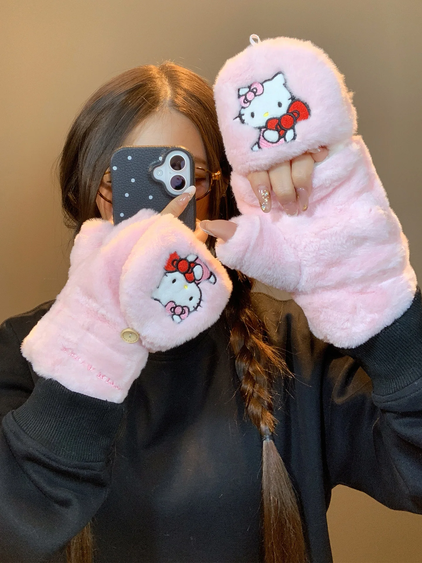 الوردي مرحبا كيتي الفتيات القفازات شتاء جديد لطيف الكرتون التطريز أفخم الدافئة الوجه متابعة القفازات لينة مريحة الدراجات القفازات #1