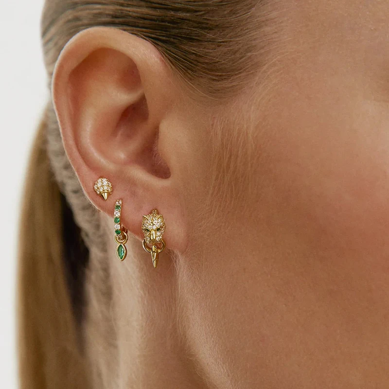 925 Sterling Silver Needle Leopard Head Crystal Hoop Earrings For Women Punk Rivet Green Eye Earrings Fashion Jewelry Gifts