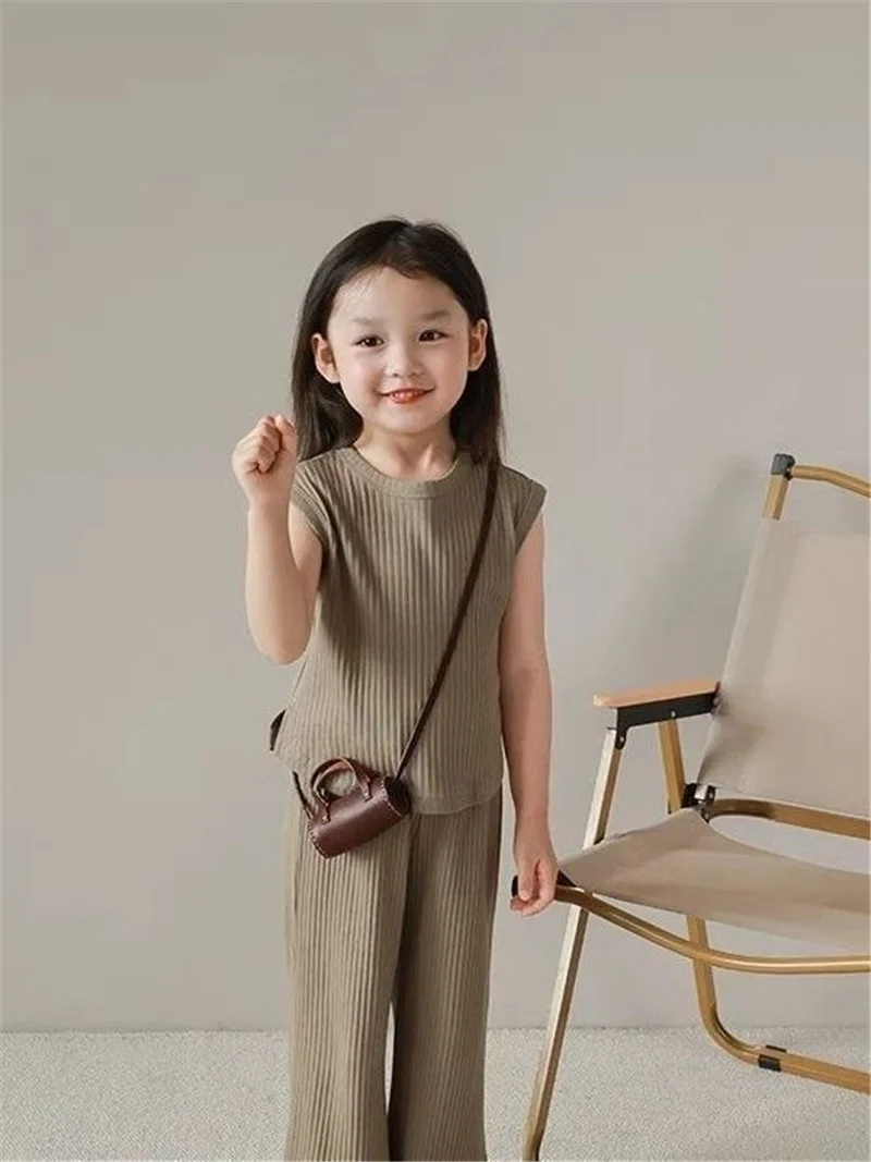 2024 New Girls Clothing Sets Summer Solid Sleeveless Suits Kids Cotton Tops+Pants 2Pcs Children Fashion Casual Outfits 2-8 Years