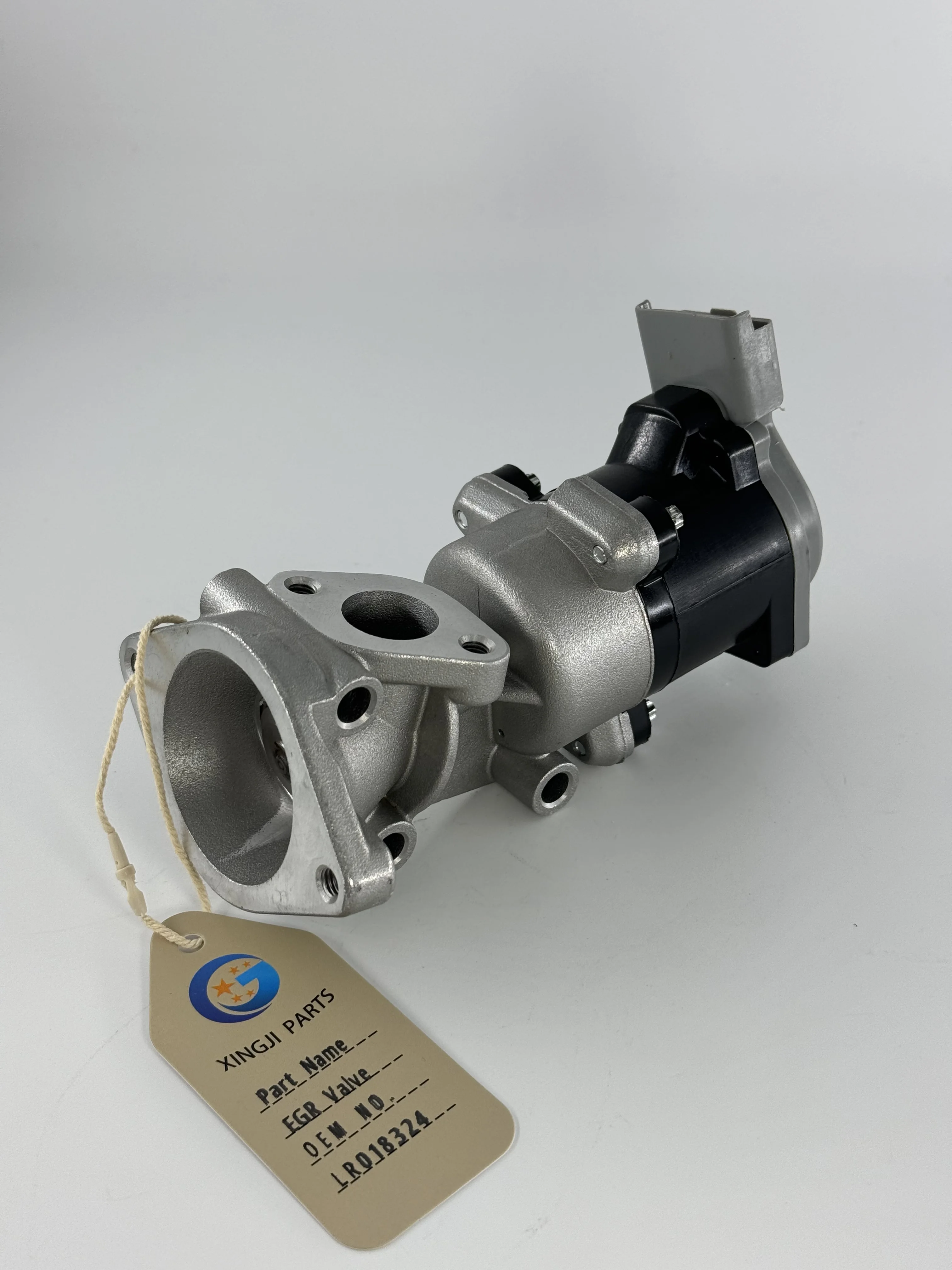 XingJi parte la valvola di ricercazione dei gas di scarico OE LR 018324   Adatto per Land Rover Discovery MK3 2.7 TD (2004-2009) EGR anteriore sinistro e destro