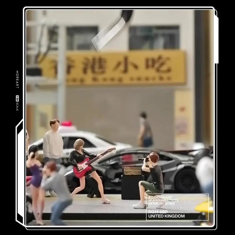 1/64 Bilancia Figura Band Cantante Modello Resina Figure In Miniatura Diorama Minifigure Scene di Garage FAI DA TE Giocattoli Artigianali Da Collezione