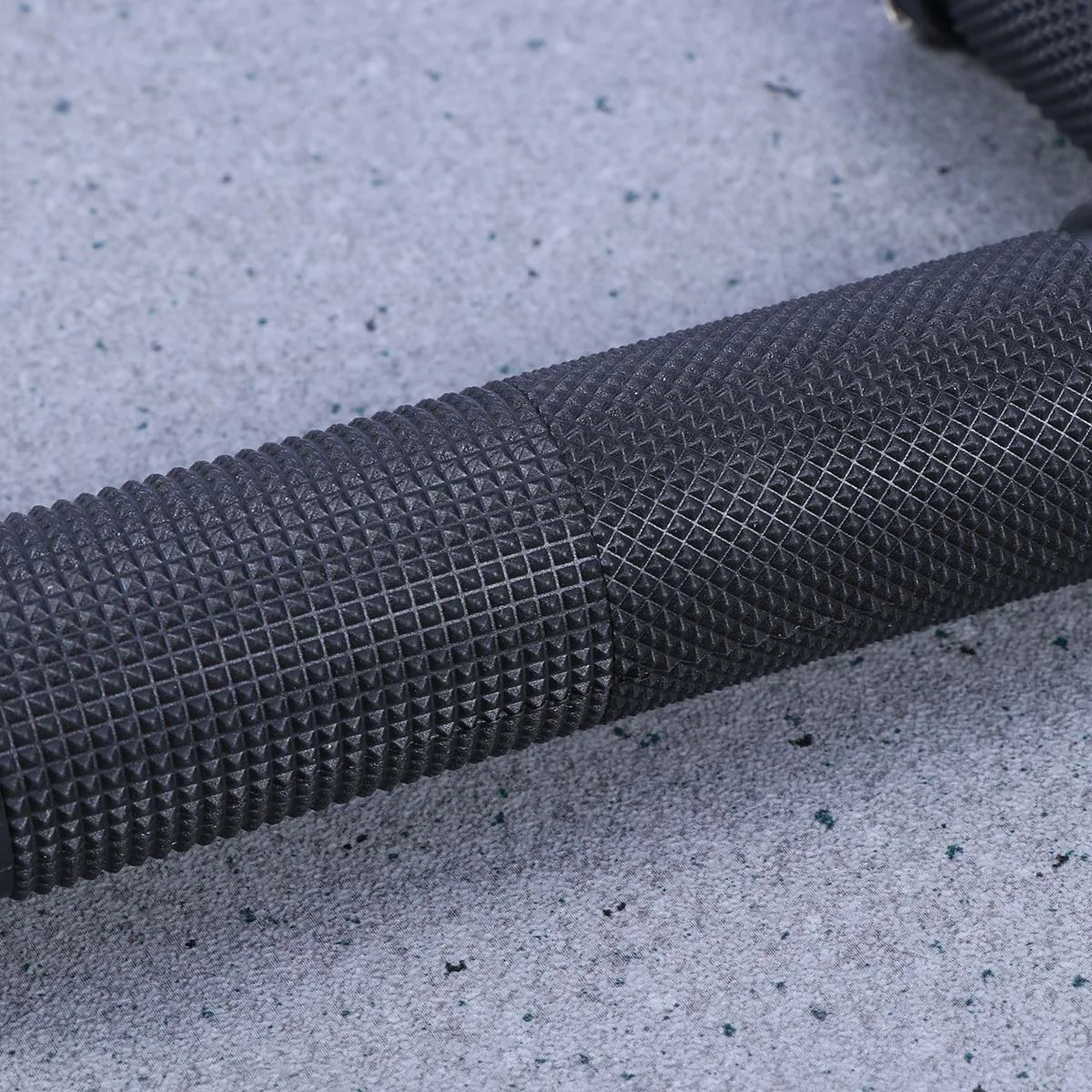

Aluminum Alloy Handle Sleeve Set Double Lock Antiskid Ergonomic Soft Grip Mountain Bike Handlebar Grips For Scooter Black