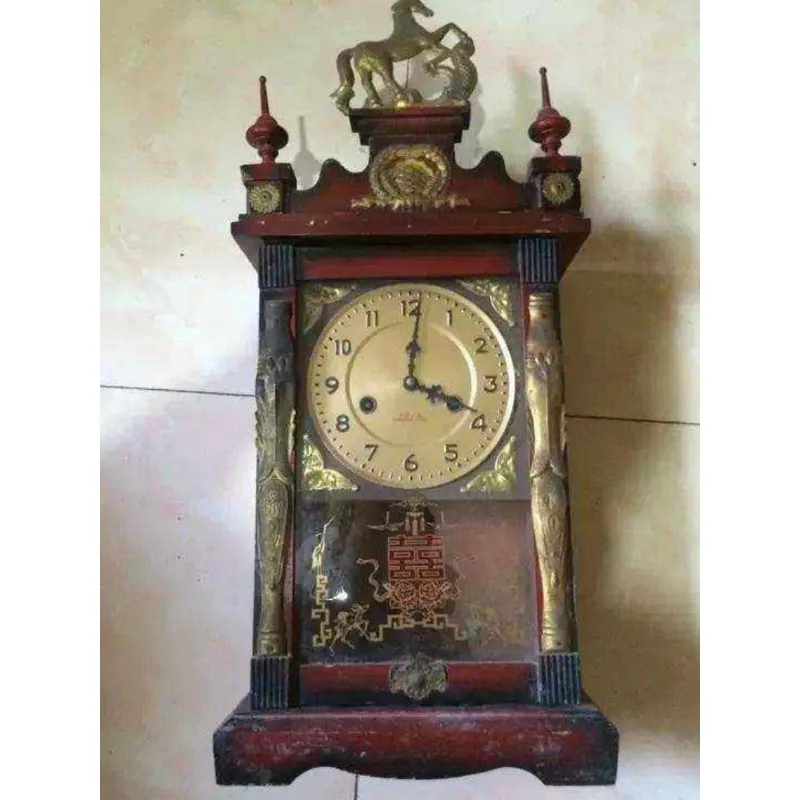 

Mechanical Wall Clock, Out of An Old Mechanical Wall Clock
