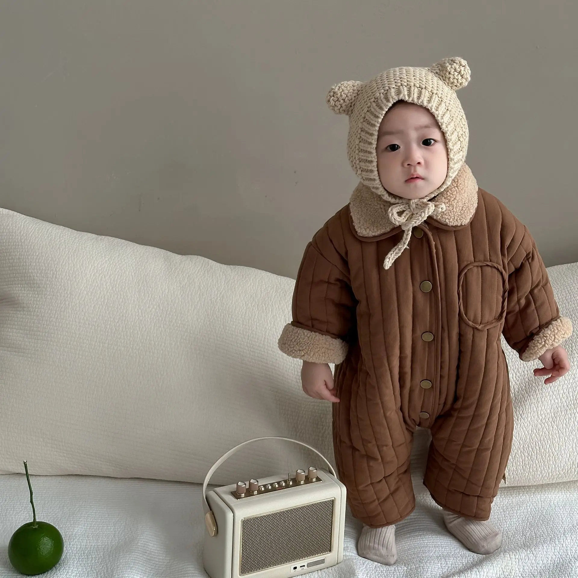 

2025 Winter New Baby Warm Lamb Cashmere Romper Newborn Plus Velvet Thick Clothes Infant Boy Lapel Double Sided Jumpsuit 0-24M