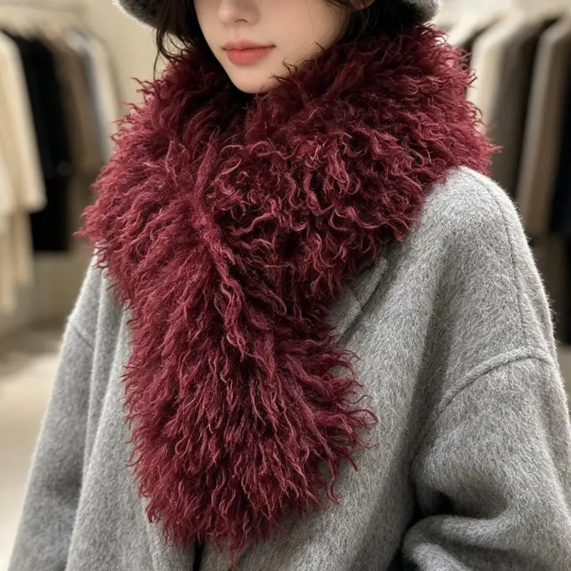 Lockiger, brauner Schal aus Kunstfell, ultraweich, flauschig, hält hervorragend warm, perfekt für den täglichen Gebrauch im Winter und für den Weg zur Arbeit. – Detail 6