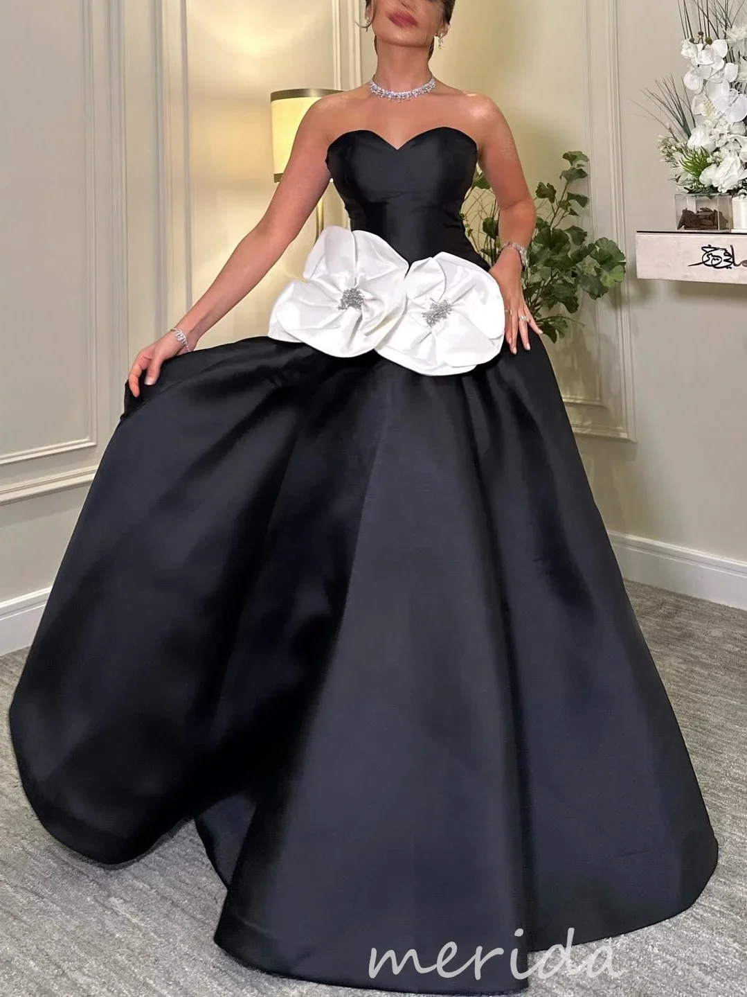 Merida Formal Evening Dresses Floral Beaded Strapless Formal Occasion Gown Prom Dress Appliques 2024 Ball Gowns Black