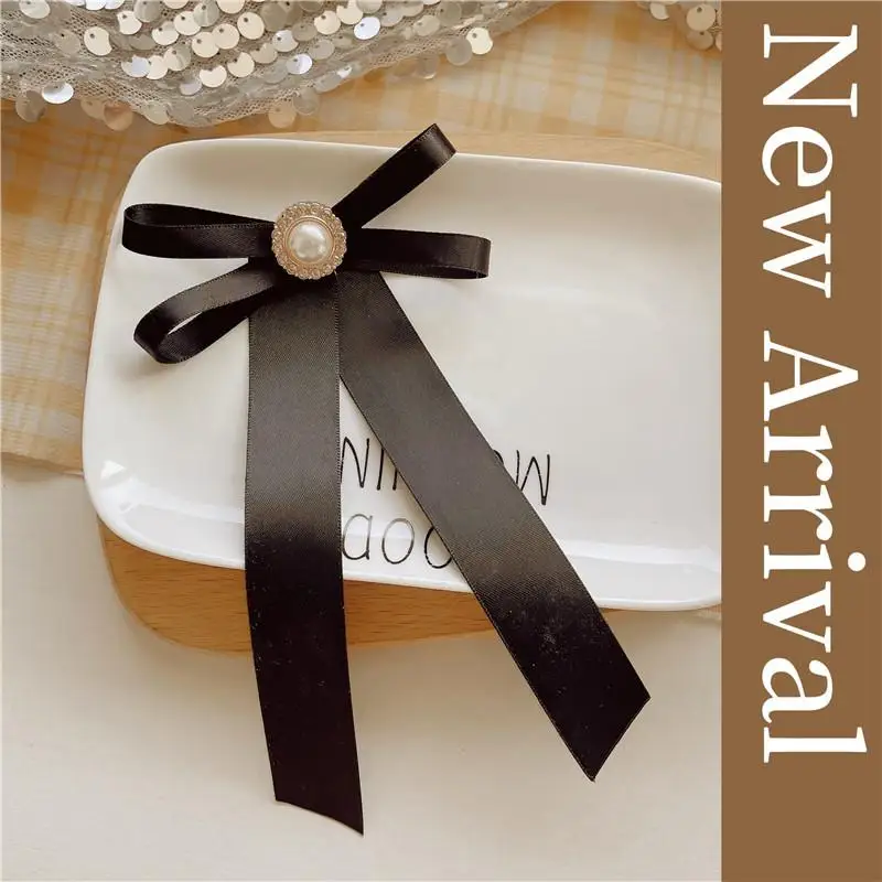 كاميليا القوس بروش أسود أبيض النسيج التعادل شارة الحداد الصدار دبوس الراقية الفرنسية حقيبة أنيقة الملابس وشاح الإكسسوارات بروش #3