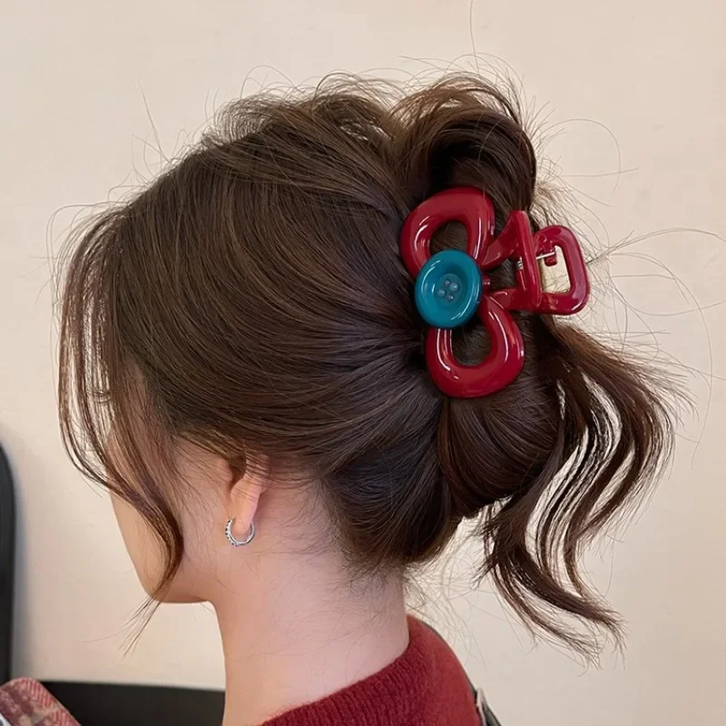 Rote Schleife Haarspange mit blauem Knopf, süße Haarspangen, Bonbonfarbene Haarnadel für Frauen und Mädchen, modischer Haarschmuck, Geburtstagsgeschenk