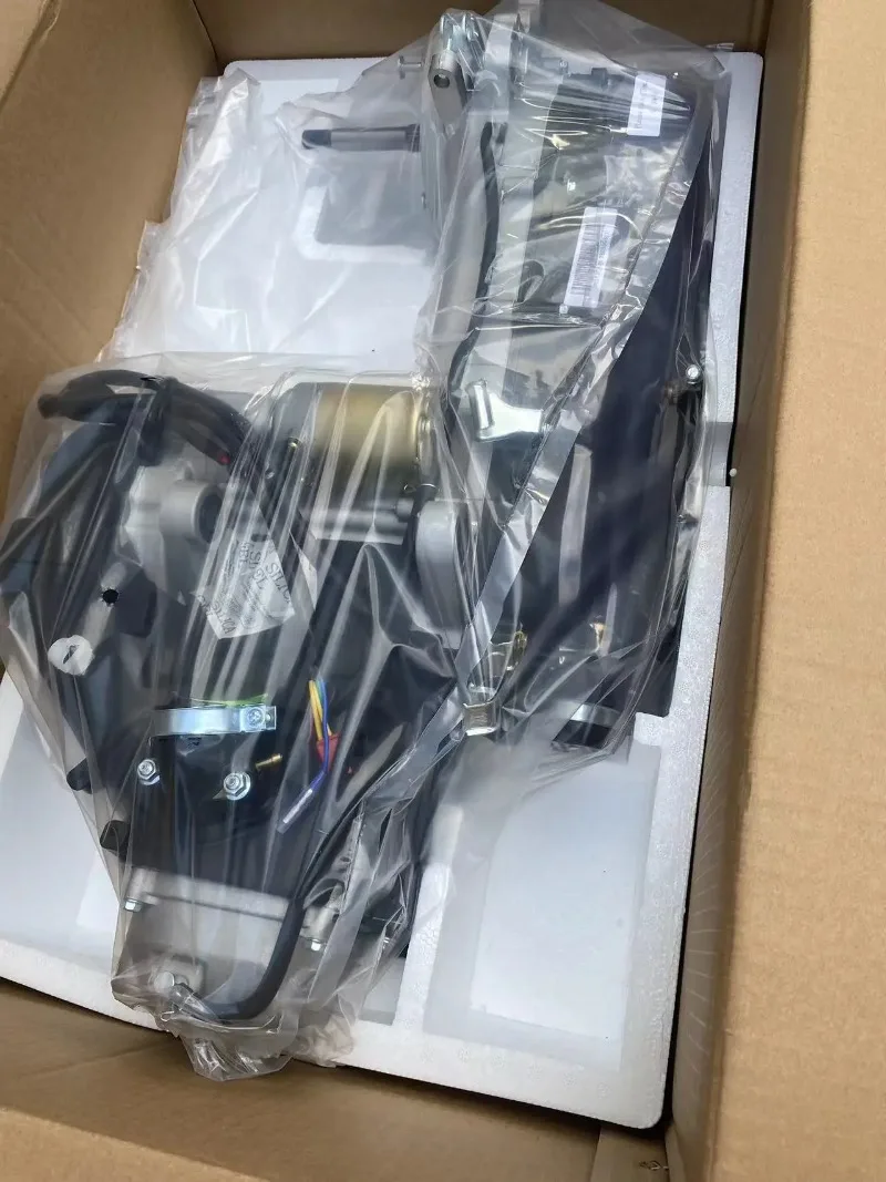 

Manufacturers Sell 125cc 150cc 180cc Motorcycle Engine Motor Parts Water-cooled EFI G asoline Engine Assembly