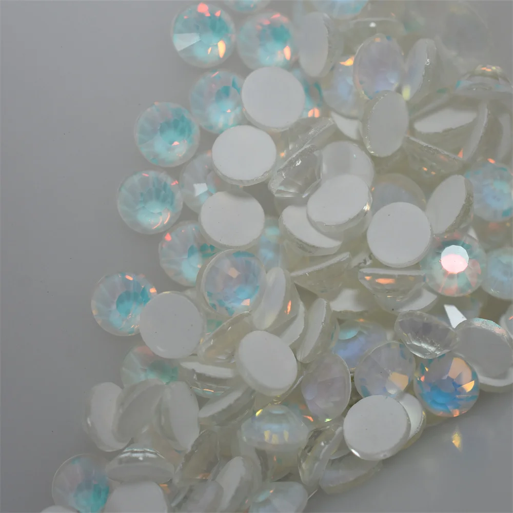 1440PCS SS6-30 Luminous Glass Mocca Opal White Nail Art Decorations Non Hotfix FlatBack Rhinestones Stones Crystals Strass Top