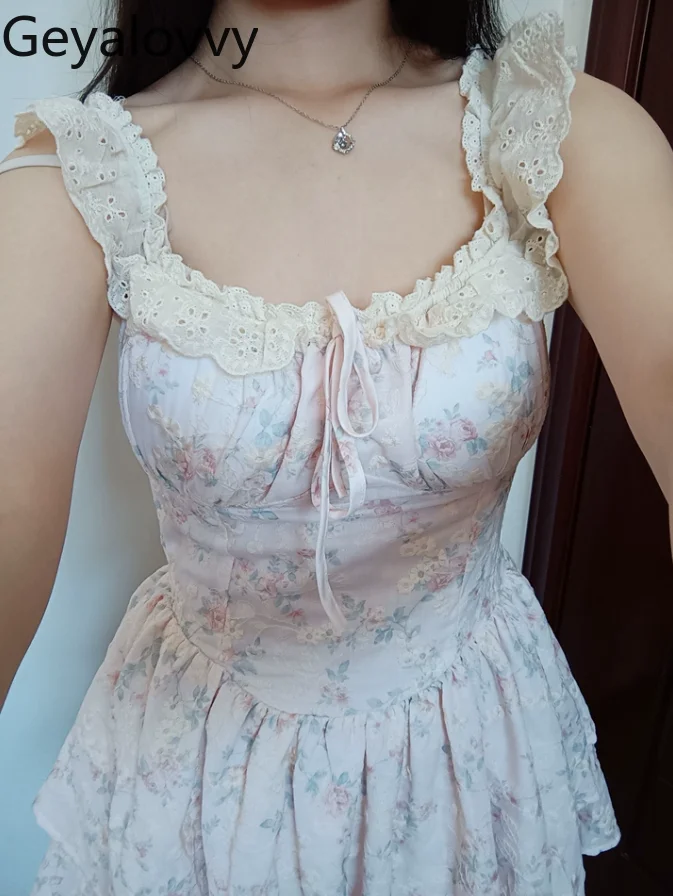 

French Sweet Cute Girls Floral Flying Sleeve Dress Summer New Holiday High-waisted Slimming Princess Tutu Dresses for Women