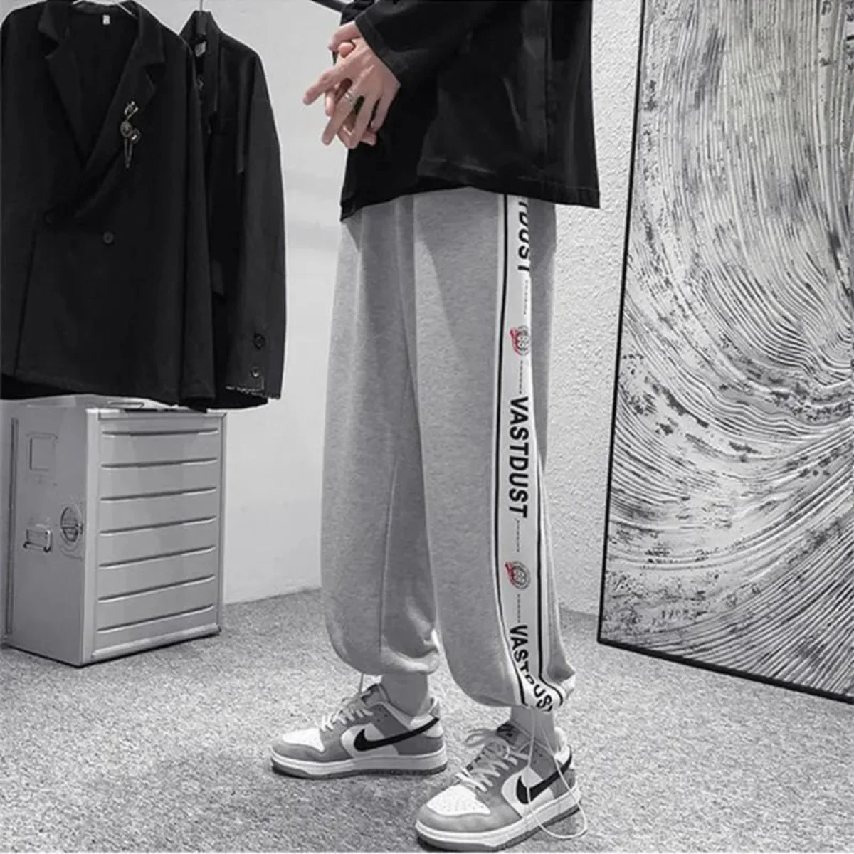 Men Pant Casual Sweat Pants Solid Color Drawstring Wide-leg Letter Good-looking Trouser Fashion Straight Casual Pants Trend Men