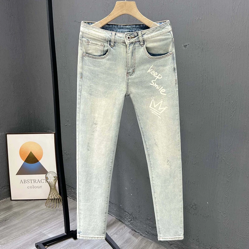 

2026 Men's Simple And Versatile Light-colored Jeans Trendy Leggings Spring Cropped Pants Comfort