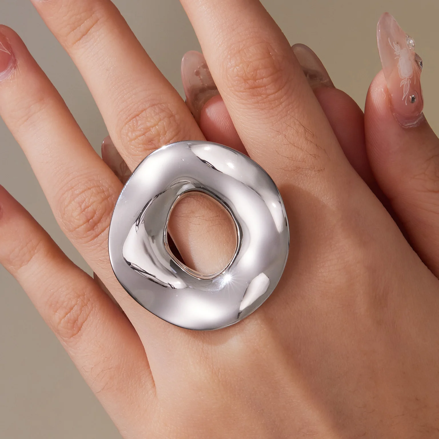 Pierścionek damski ze stali nierdzewnej 316, pozłacany, masywny, złoty, srebrny, ażurowy, duży, nie blaknący, wodoodporny.