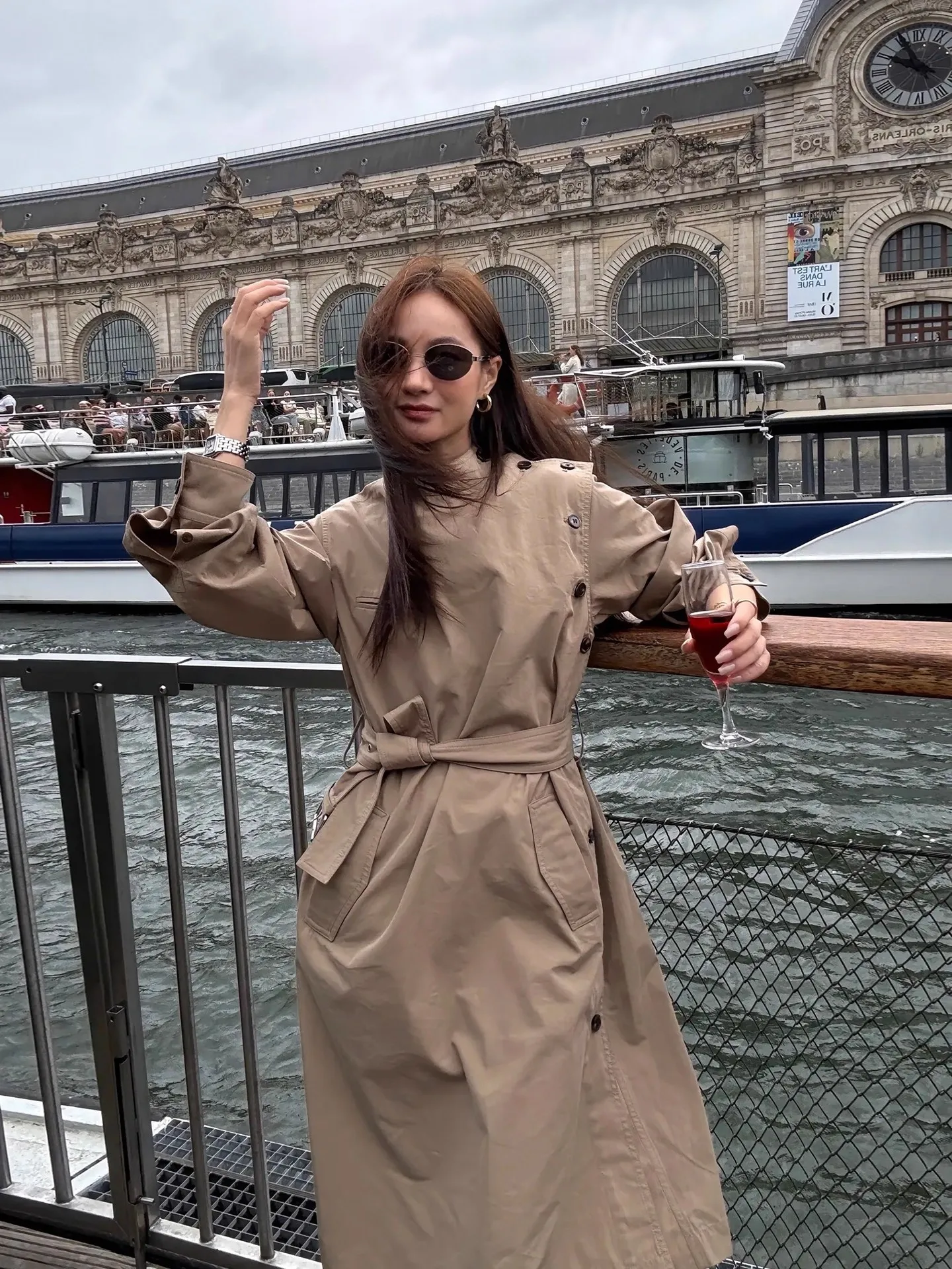 

Lautaro Spring Autumn Long Khaki Trench Coat for Women Sashes Elegant Chic Luxury Designer Runway European Fashion Clothes 2025