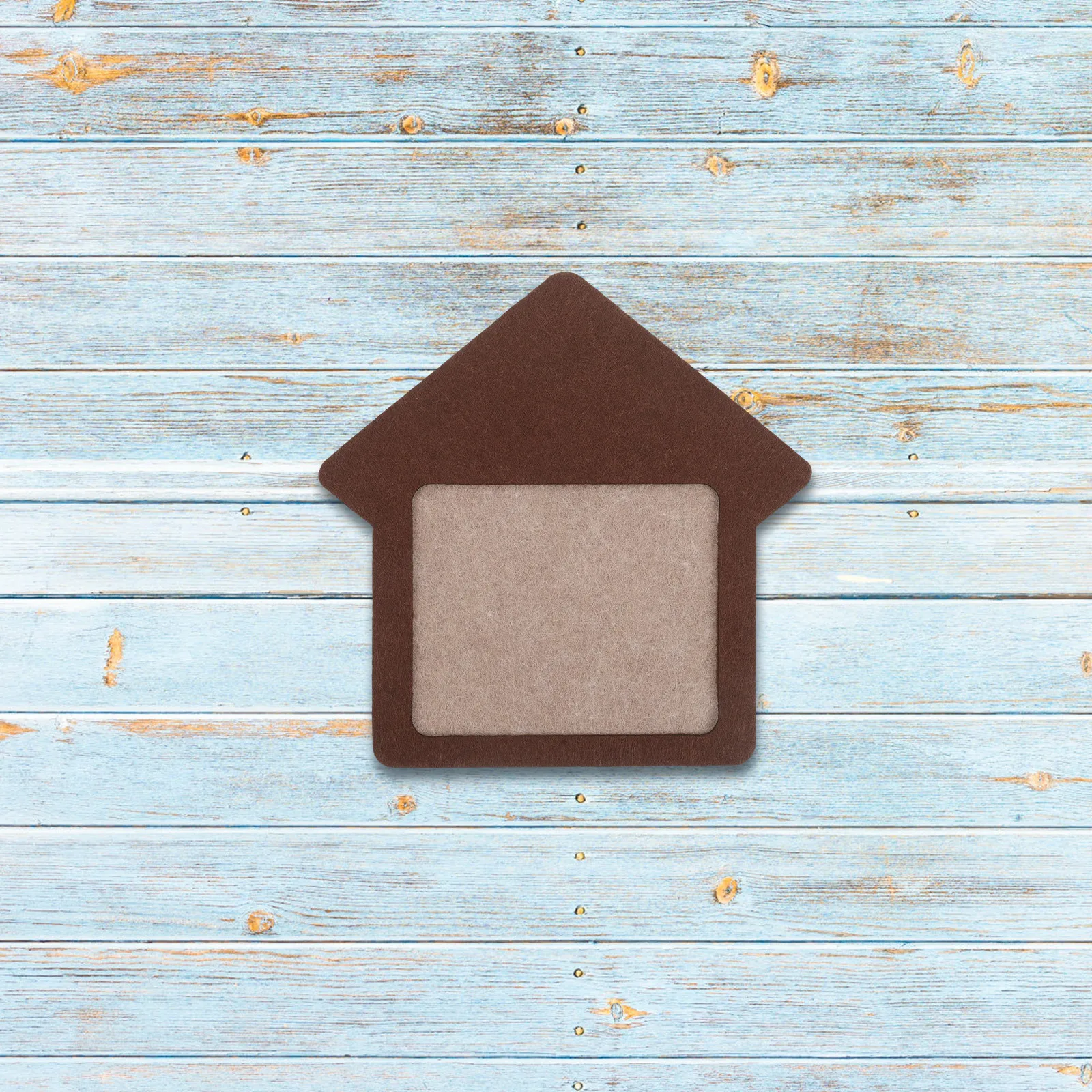 

Polyester Framed Display Board 3D House Shape Hanging Photo Message Board for Home Office Wall Decor Light Brown